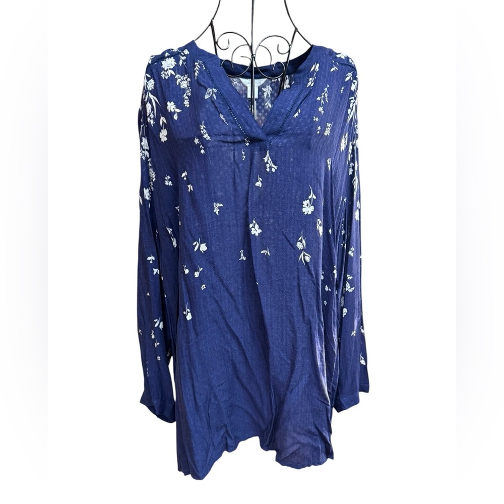 NWT Caslon (Nordstrom) Blue Floral Lightweight Blouse 1X